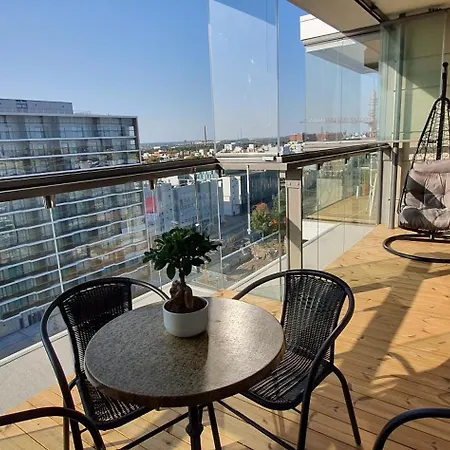Apartment Ruths *